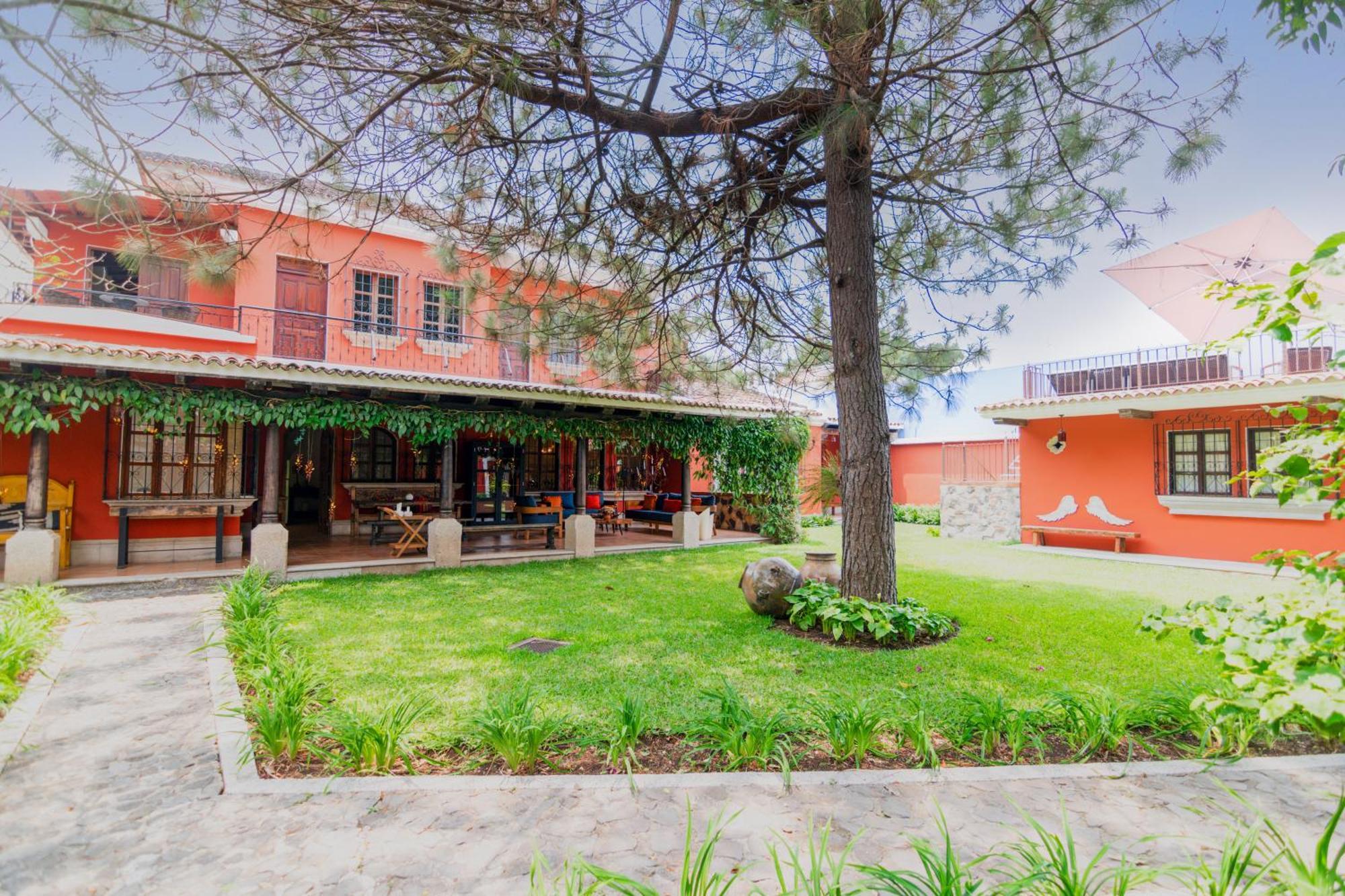 Santa Margarita Bed & Breakfast Antigua Exterior photo