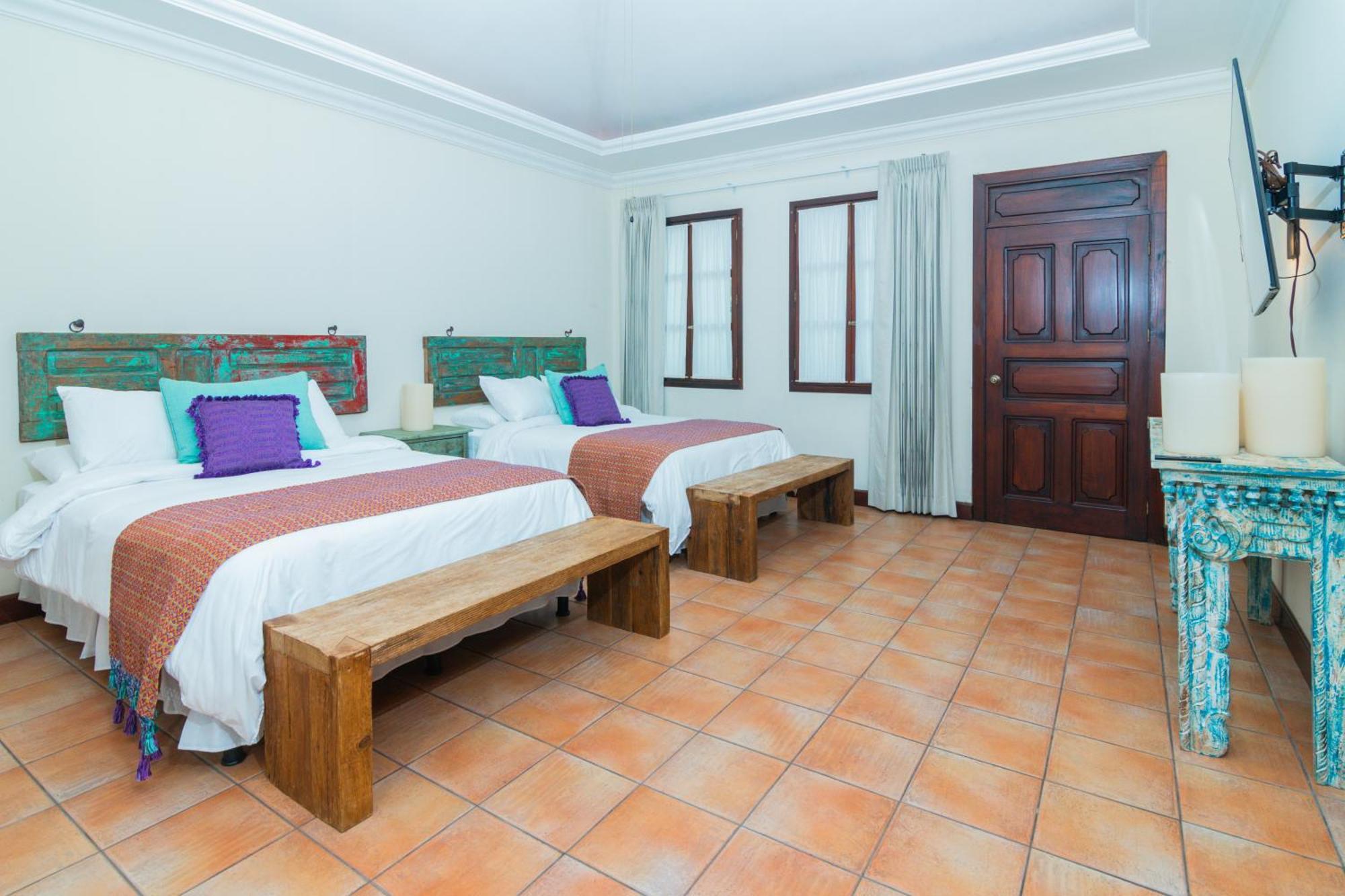 Santa Margarita Bed & Breakfast Antigua Exterior photo