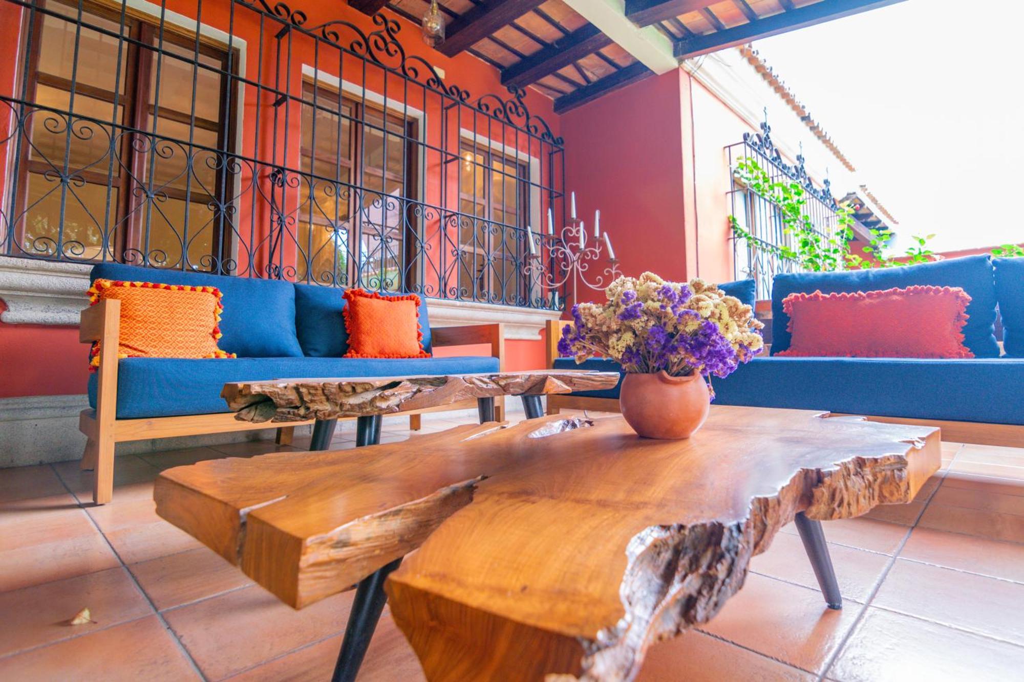 Santa Margarita Bed & Breakfast Antigua Exterior photo